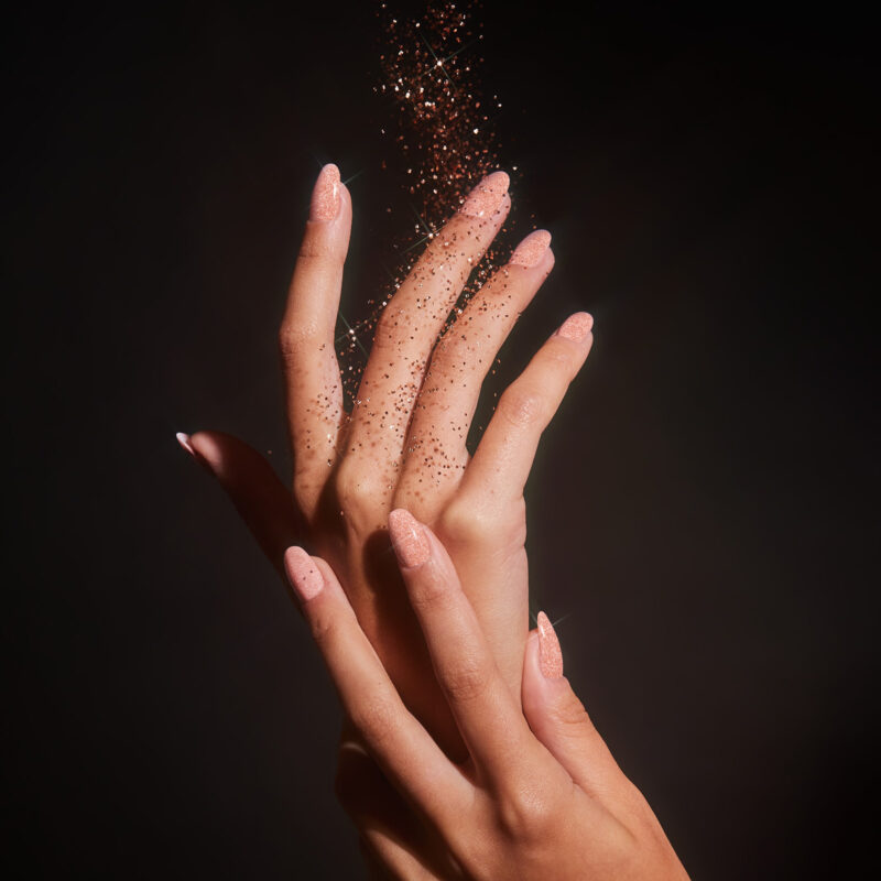 ColorMe-Hands-Rose-Bubbles