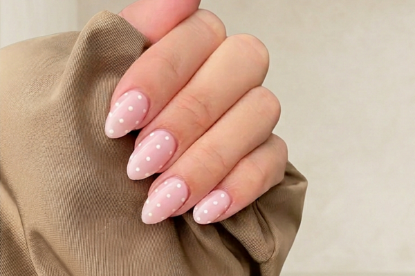 Pastel nail design